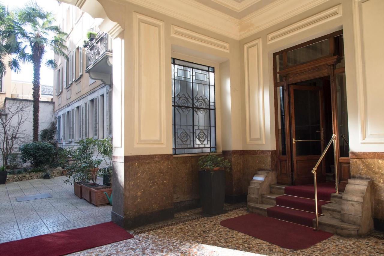 Sophisticated Apt Near Duomo Милан Экстерьер фото